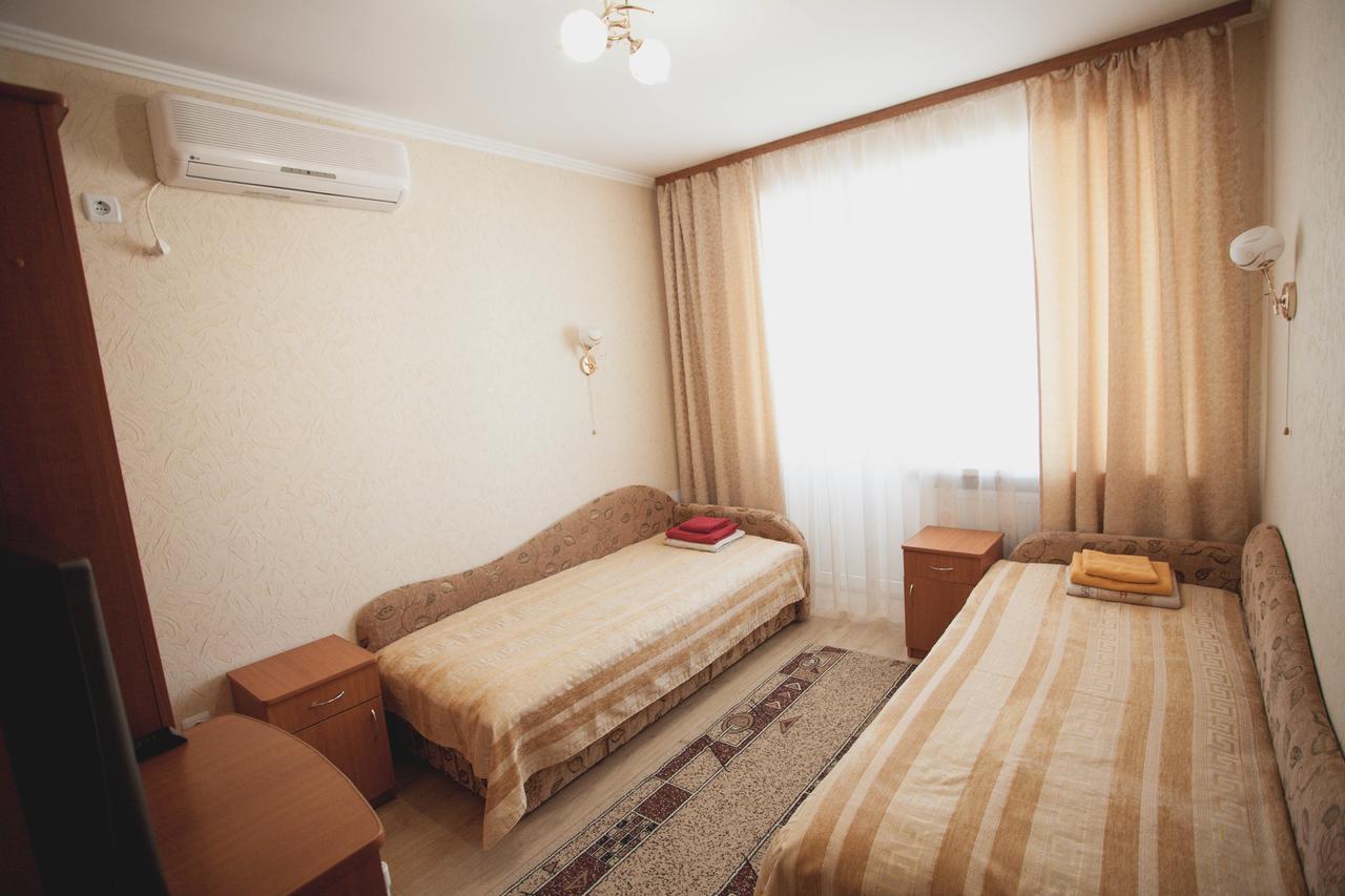 Smerichka Hotel Polyana  Bagian luar foto