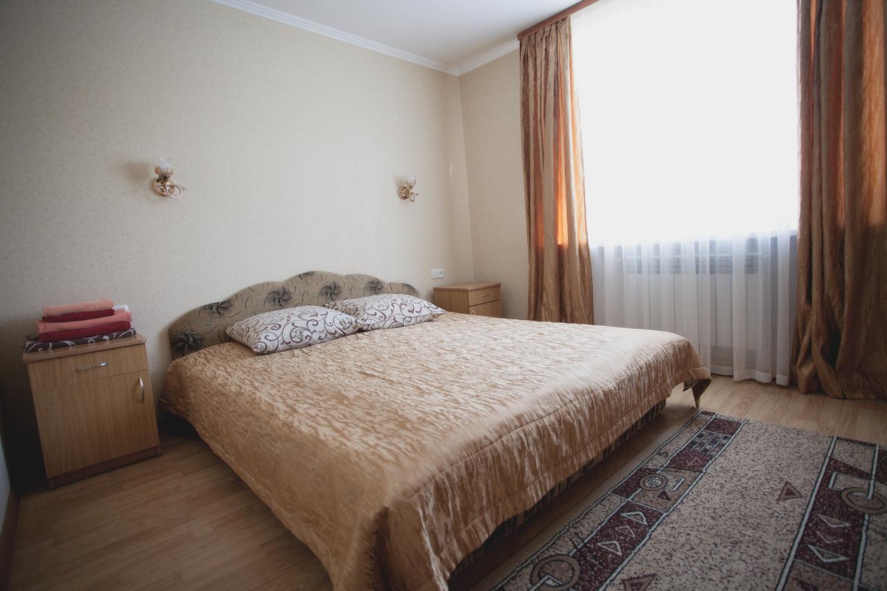 Smerichka Hotel Polyana  Bagian luar foto
