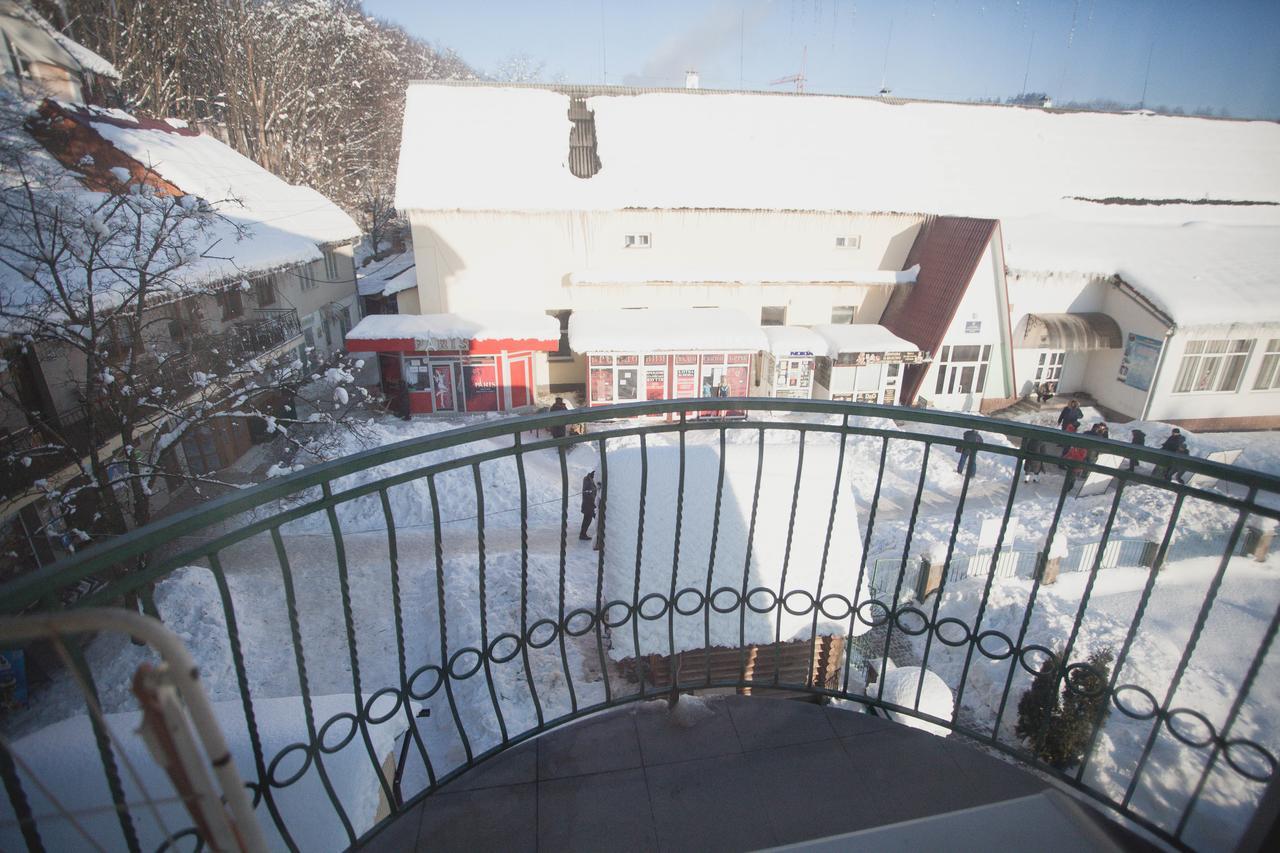 Smerichka Hotel Polyana  Bagian luar foto