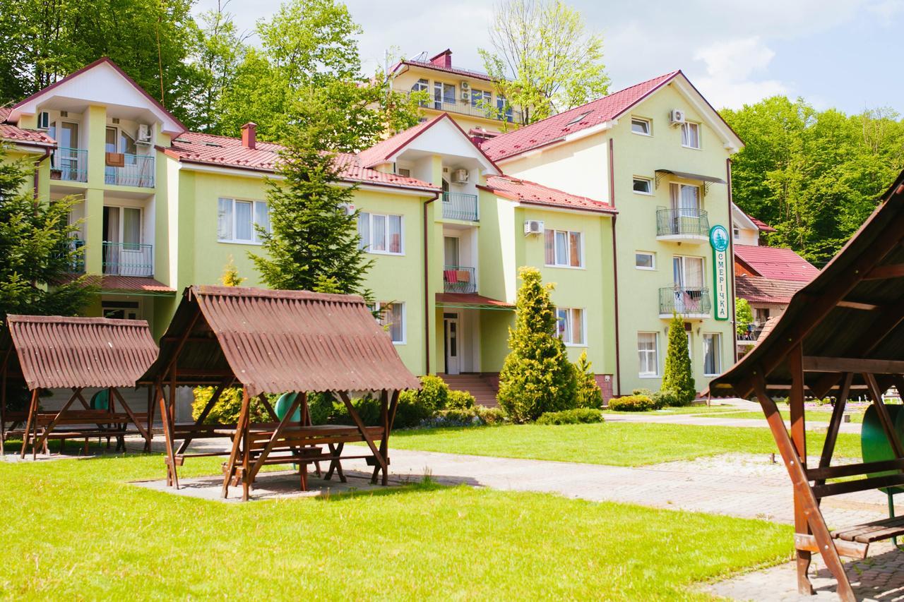 Smerichka Hotel Polyana  Bagian luar foto