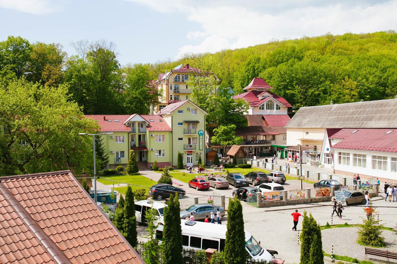 Smerichka Hotel Polyana  Bagian luar foto